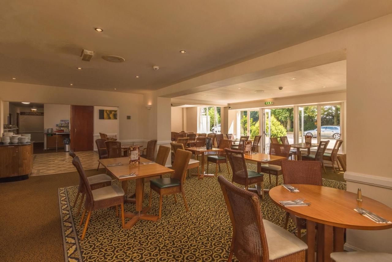 Best Western Stafford M6/J14 Tillington Hall Hotel Bagian luar foto